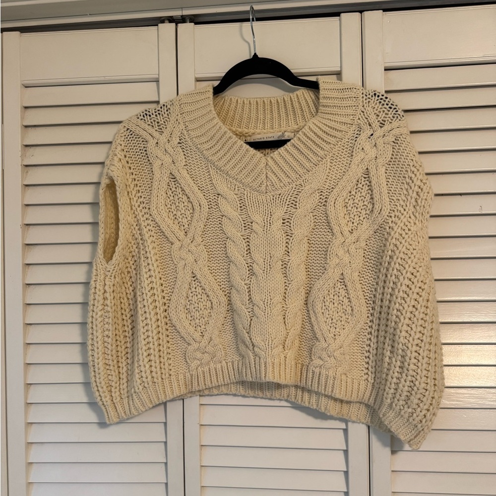 Altar’d State Chunky Knit Cream Sweater Vest